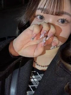 なな