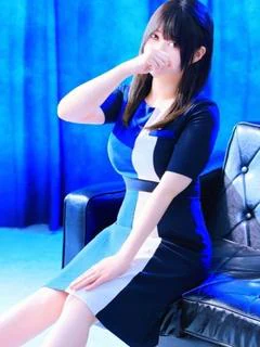 夏目しのん