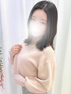 加賀美えれな