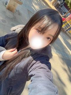 めい（素人系Fカップ美少女）