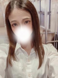 えみ(清純派美少女♪)