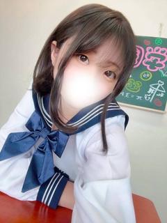 まなみ(清楚系美少女)