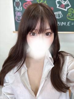 ゆな(Eカップのロリ)