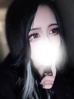 えれな(敏感エロ白ギャル)