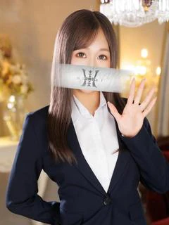徳井 しおん