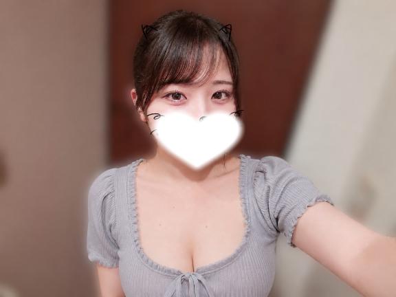 桃子-ももこ【FG系列】 の 濡れた街より、会いに来てくれた気持ちが嬉しい☔️🩷