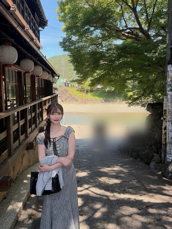 ひなみ の 久しぶりの横浜で待ってます♡
