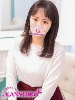 ゆみな