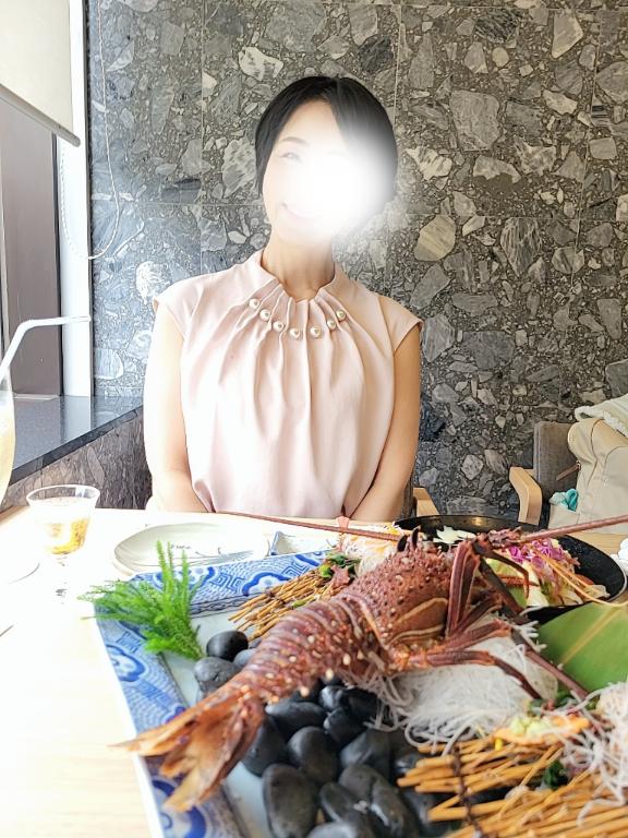 君島　きょうか の 白昼デート👩‍❤️‍💋‍👨