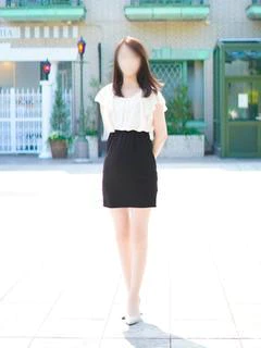 夏堀みな子
