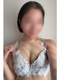 遥
