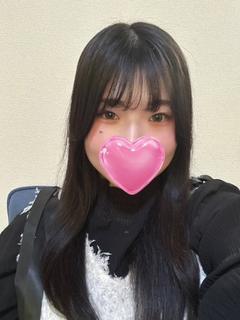 エミリ