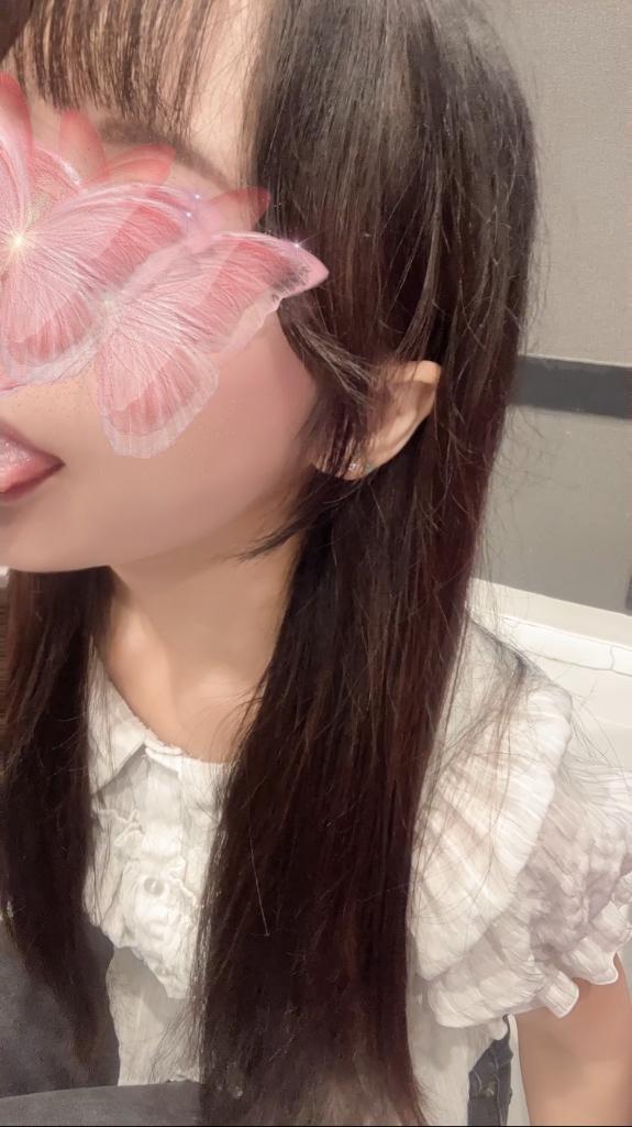 ひかり奥様 の 🩷何してると思う❔🩷