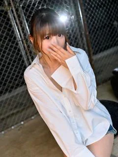 立花ろあ