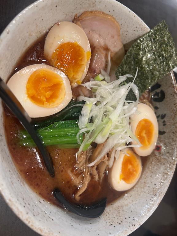 ひなの の 口コミとラーメンが嬉しい
