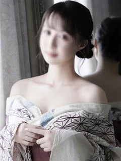 華