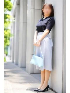 ゆりな