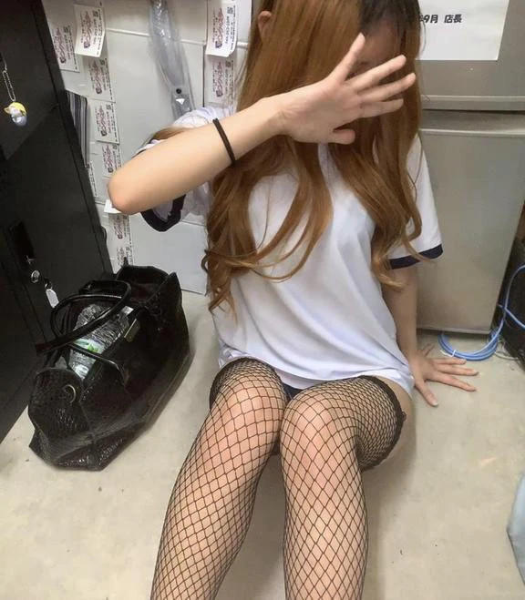 える の 待機中だよ♡