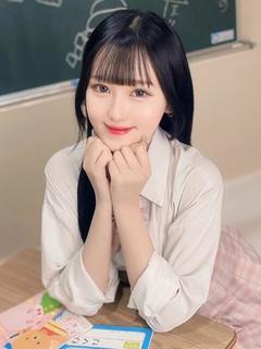 せりな