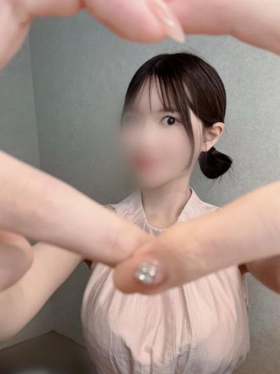 Hani の ✨ 𝑵𝒆𝒘 𝑺𝒕𝒐𝒓𝒚 ✨