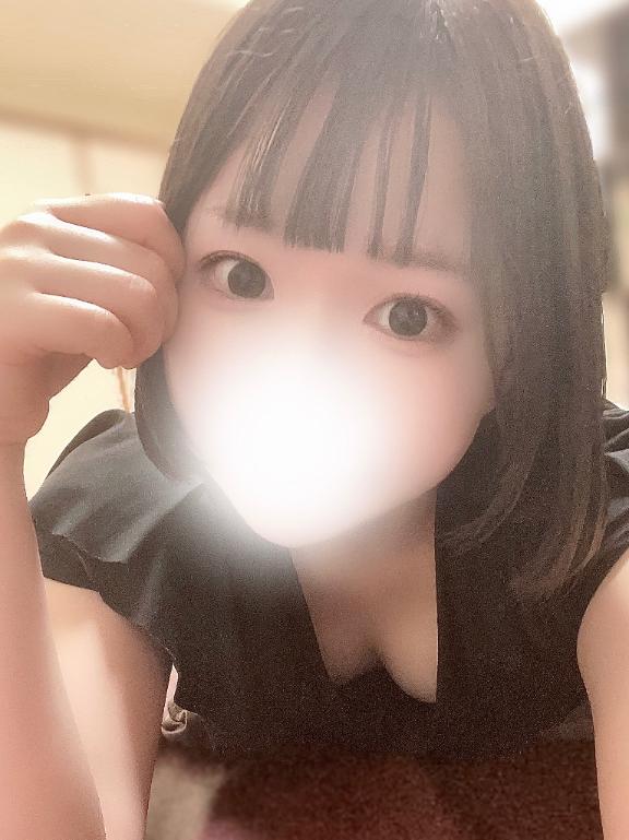 ももな の 🍑🗓シフト見てね