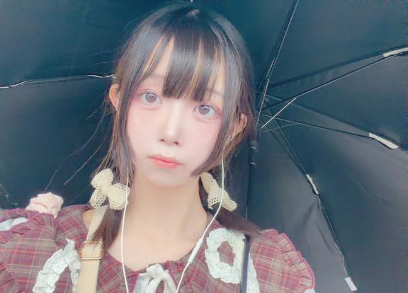 体験入店しおり の ☔️☔️