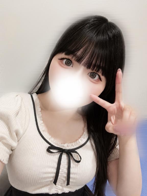 みみ の まってるよー