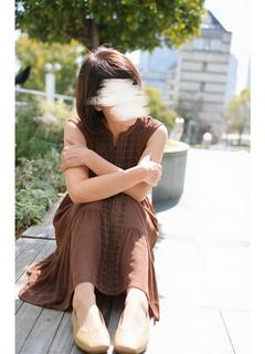 野間 しほ