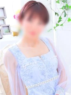 新藤ゆみ