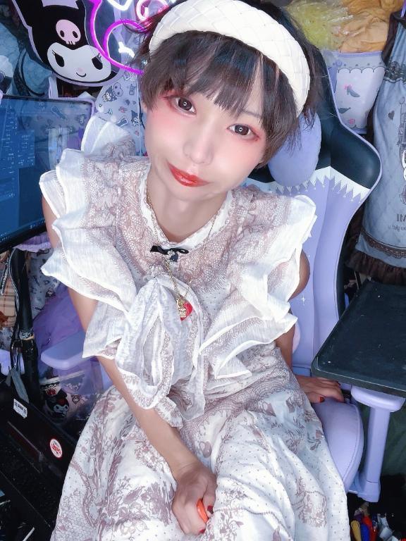 ゆな の 今日はホモお嬢様なのぉ〜♡♡♡