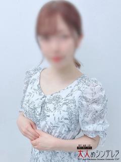 一色ひとみ