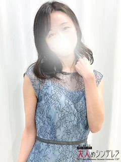 登坂みこ