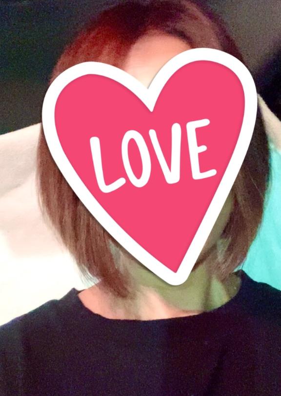 牧野 らぃか の 美容院行って来たよ🤗＆今日明日出勤です🤗