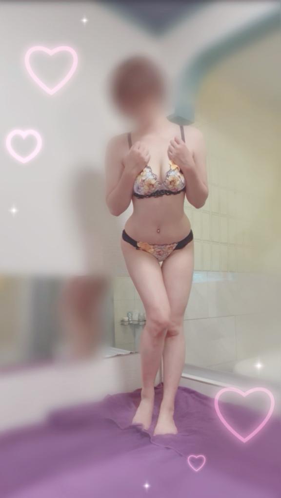 久保 はづき の 本日ご予約満了です✮⋆˙