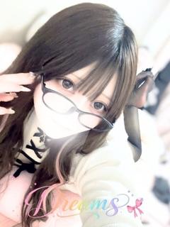 美空せれな