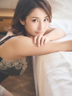 青山ちひろ