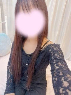 広川まりな