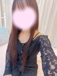 広川まりな
