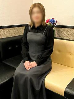 山村るみか