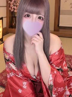 ももあ