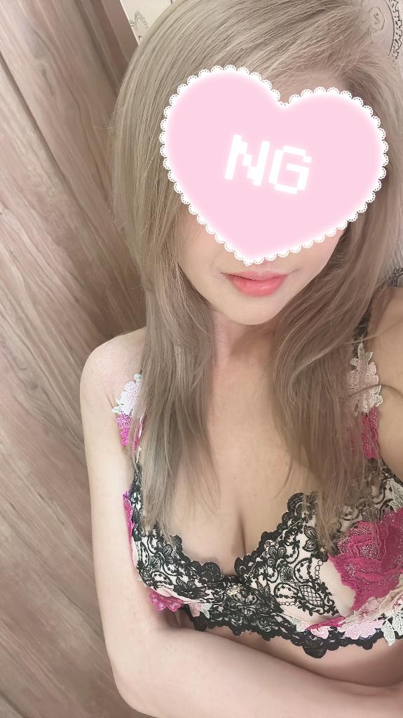 立花りか の 出勤してますっ🩷