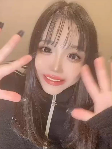 爆乳バニーちゃんからアイの一言♪