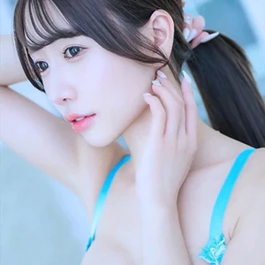 Gカップ高級デリ嬢が衝撃【手ブラ】デビュー！