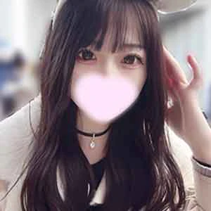 激カワ頂点級！ふわふわE乳アイドル顔美女！