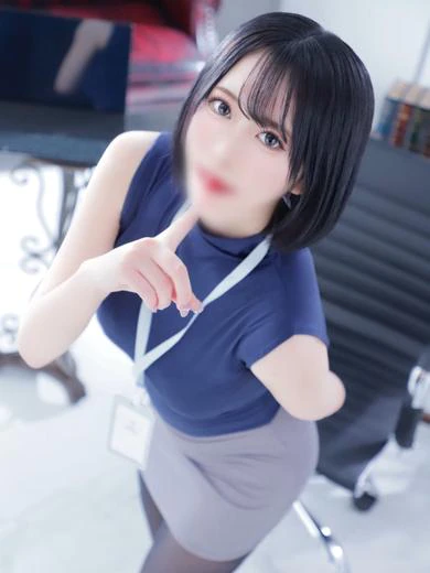 【巨乳ポロリ】激カワOLが※乳首解禁